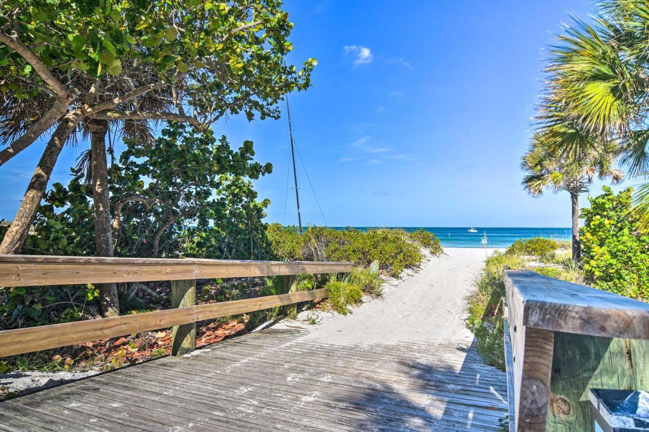 Florida Unit Steps From Indian Rocks Beach Access! Clearwater Beach Esterno foto